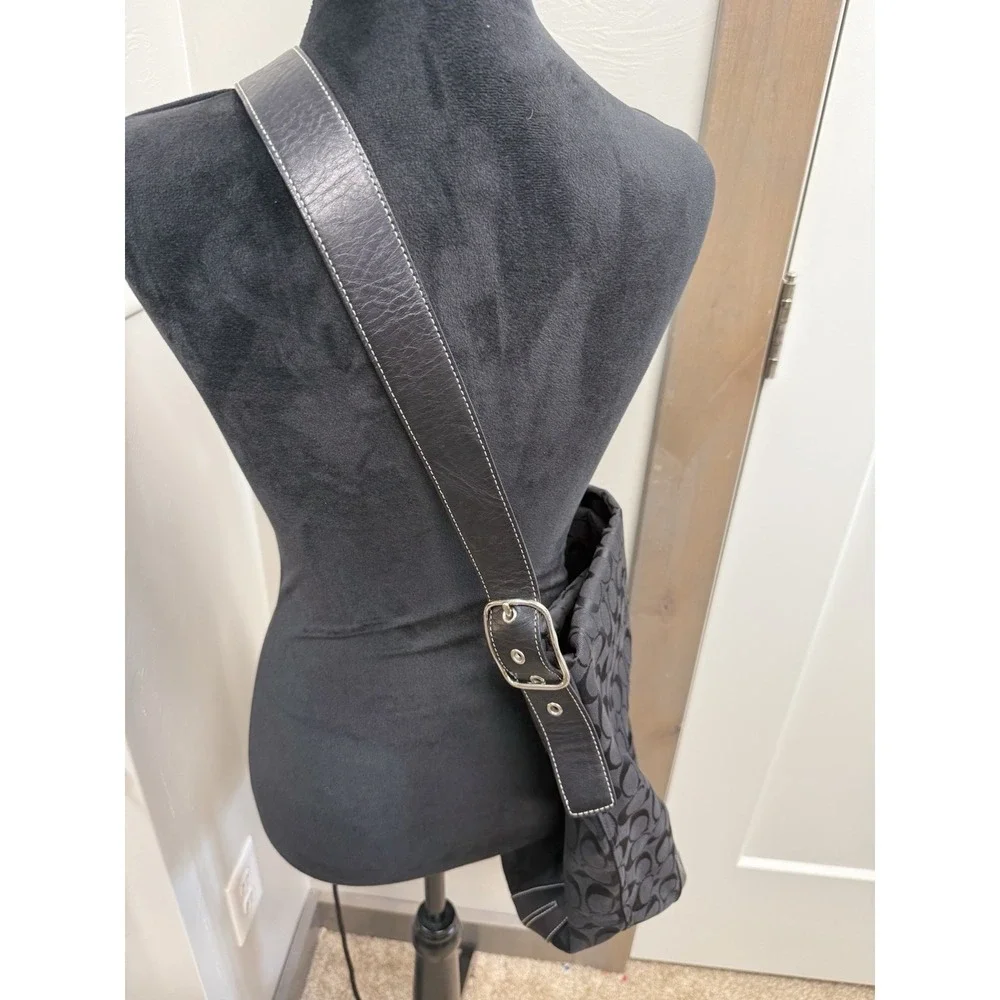 Coach Vintage Signature Monogram C Canvas Hobo/Bucket Bag 02' 6076 Black Y2K